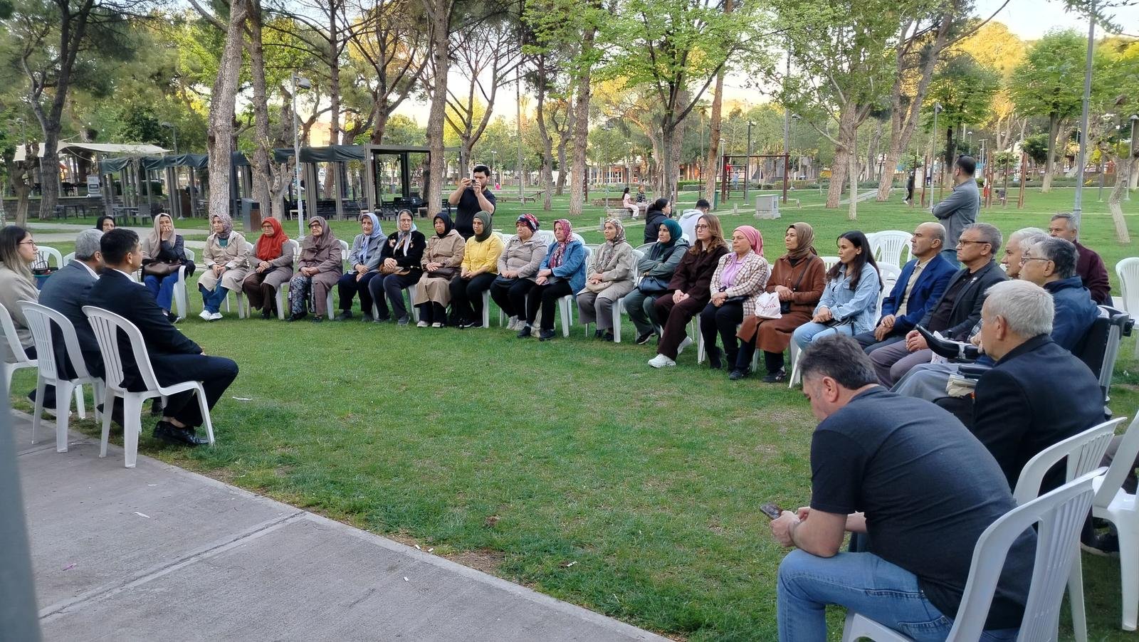 Akhisar’da şehit aileleri ve gaziler için anlamlı buluşma
