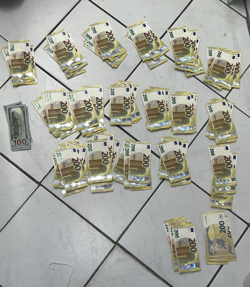 Almanya’da Çinli Suç Örgütüne Büyük Darbe: Milyonluk Para Aklama Şebekesi Çökertildi!