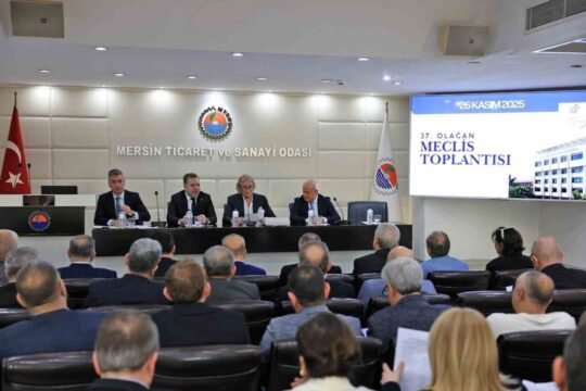 Çakır: “Mersin ekonomik gelişmişlikte büyük sıçrama yaptı”
