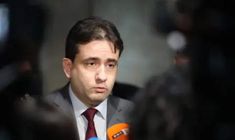 Божидар Божанов: Путин изнася към васалните страни модела на завладяната държава