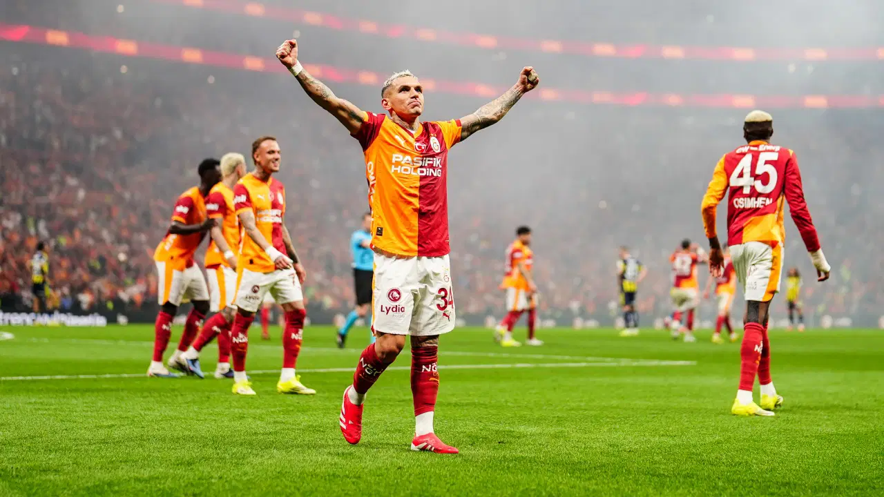 Derbi galibiyetinin ardından... Galatasaray'dan art arda paylaşımlar!