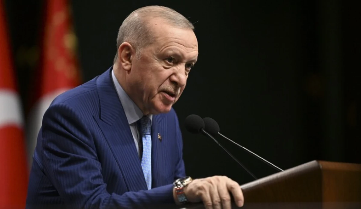 Erdoğan: Sosyal ağ kullanımı 15 yaş altına sınırlanacak