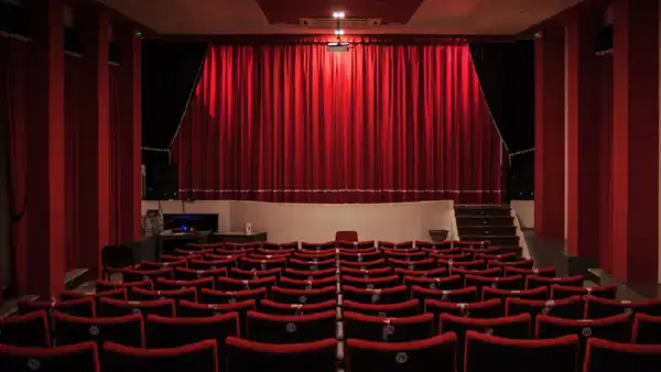 İstanbul Devlet Opera ve Balesi, Dünya Dans Günü'nü 5 koreografiyle kutladı