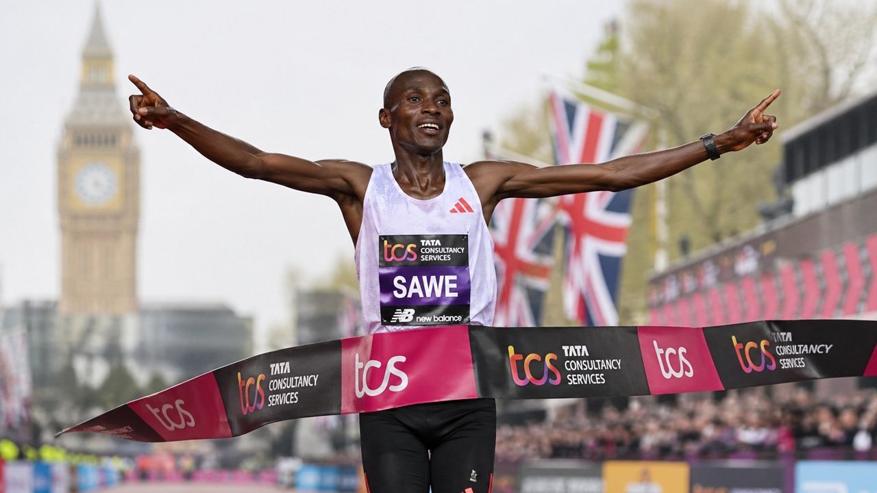 London Marathon 2026’da Sebastian Sawe 2 Saat Barajını Yıktı