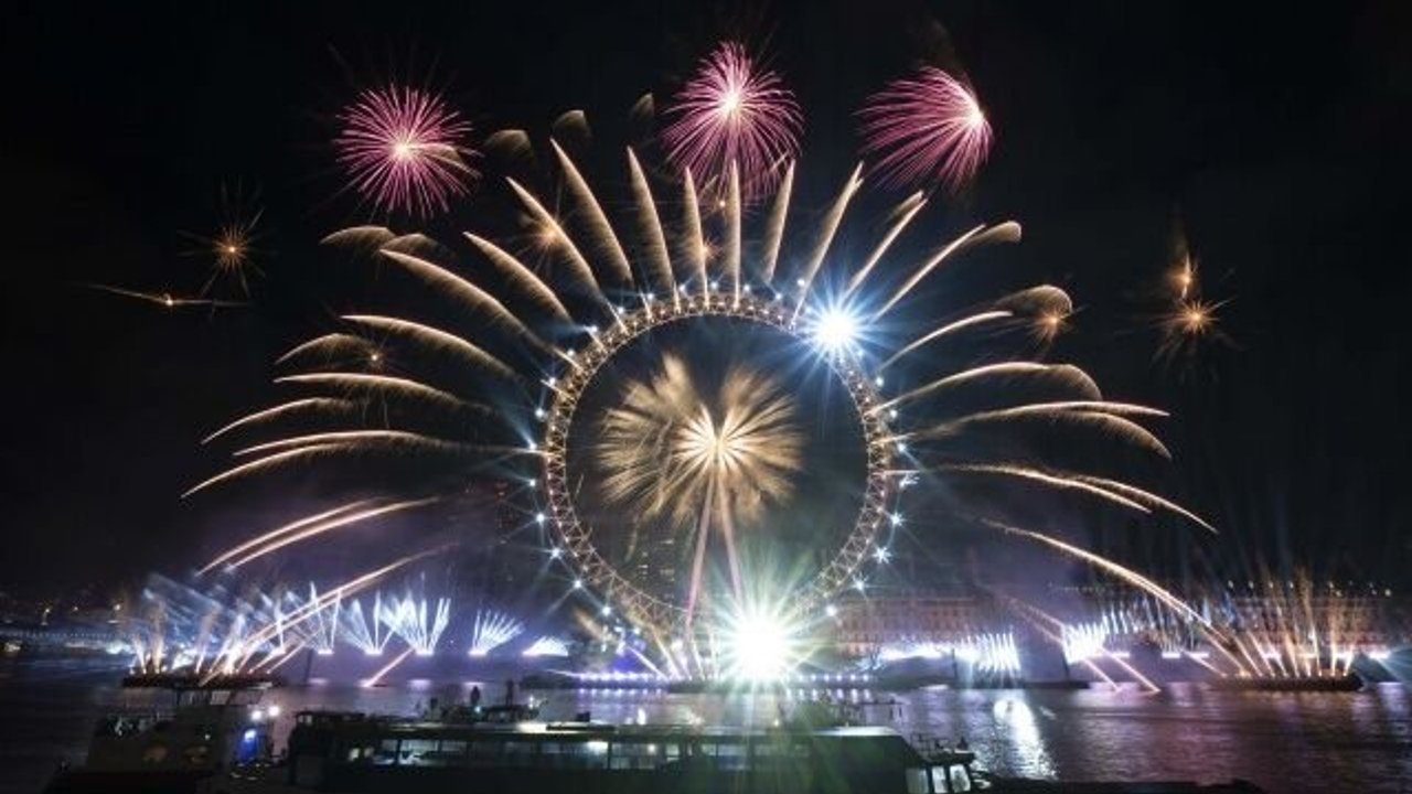 Londra 2024 Yılına Böyle Girdi!