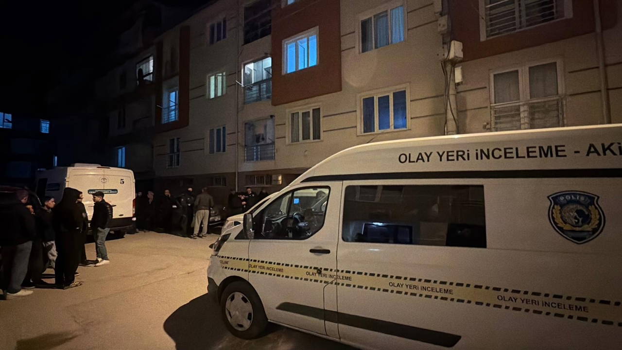 Manisa'da yalnız yaşadığı evinde ölü bulundu!