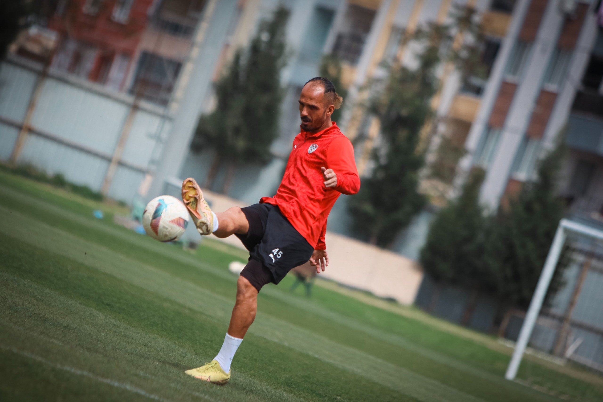 Manisaspor’da İzmirspor Mesaisi Sürüyor