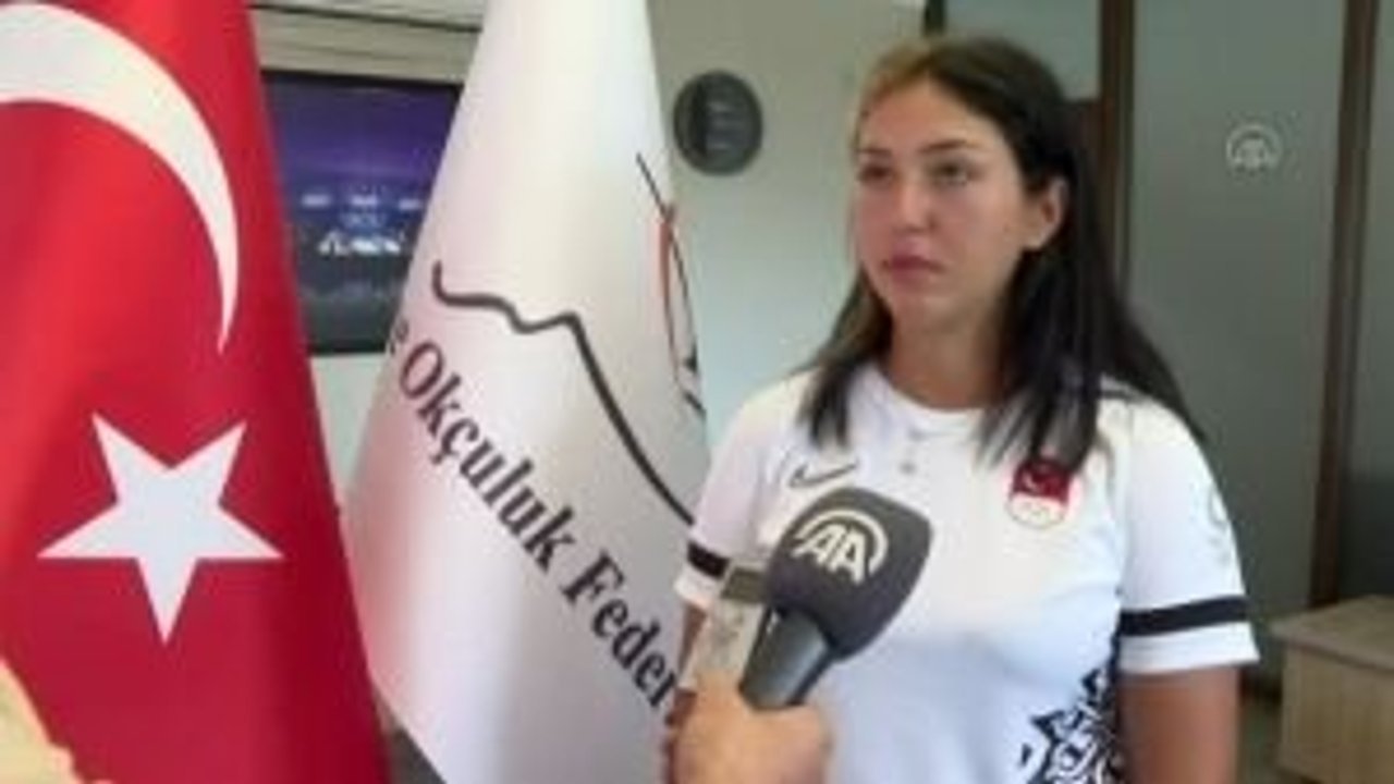 Milli okçu Yasemin Ecem Anagöz