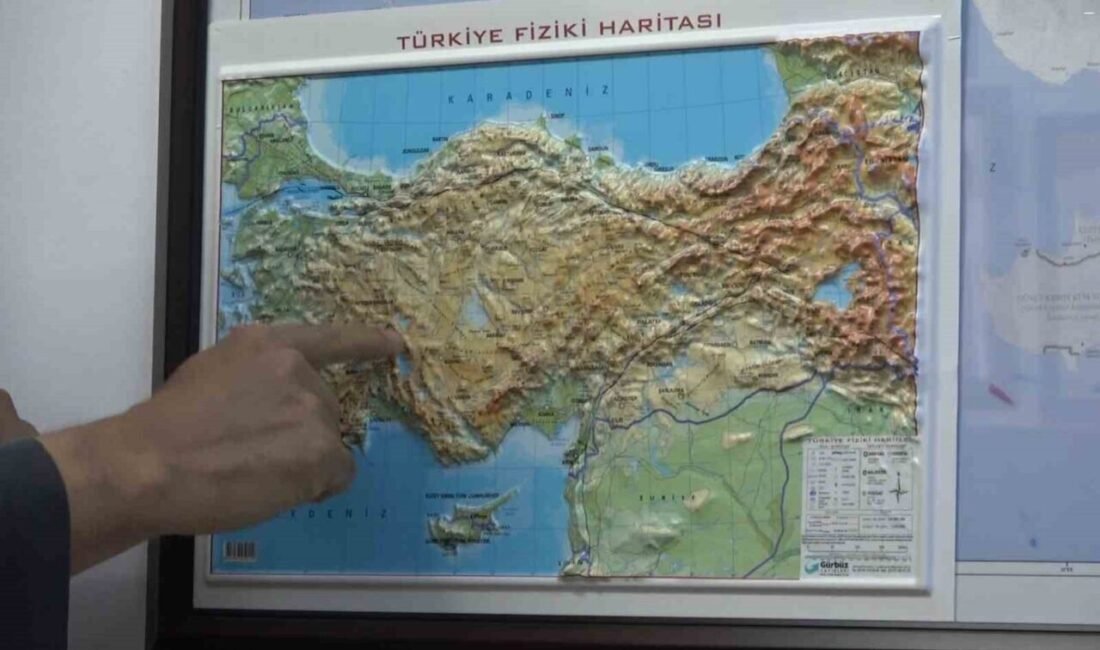 Prof. Dr.  Şahin uyardı: “Eğirdir Gölü’nün hızla çekilmesi ilçeyi felakete sürüklüyor”