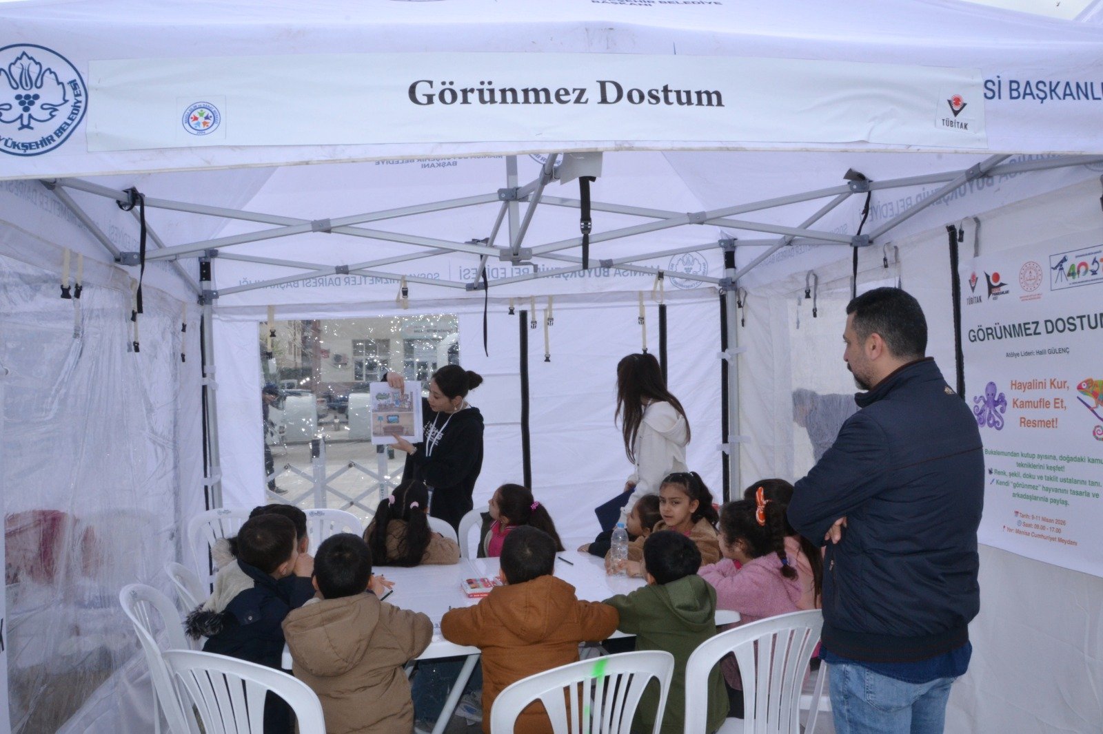 Şehzadeler Bilim Şenliği Cumhuriyet Meydanı’nda Yoğun Katılımla Gerçekleşti