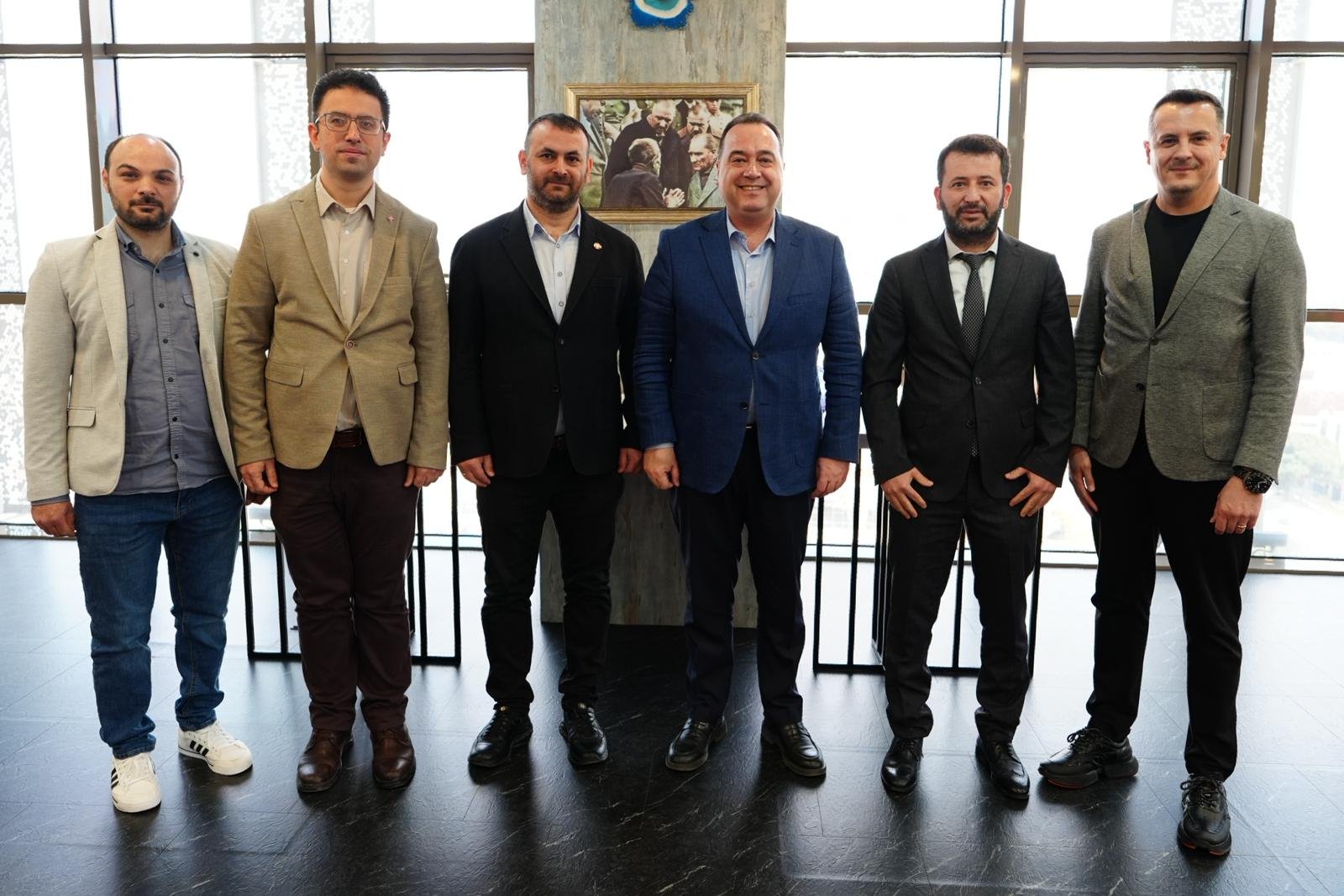 Türk Ocakları’ndan Başkan Dutlulu’ya ziyaret