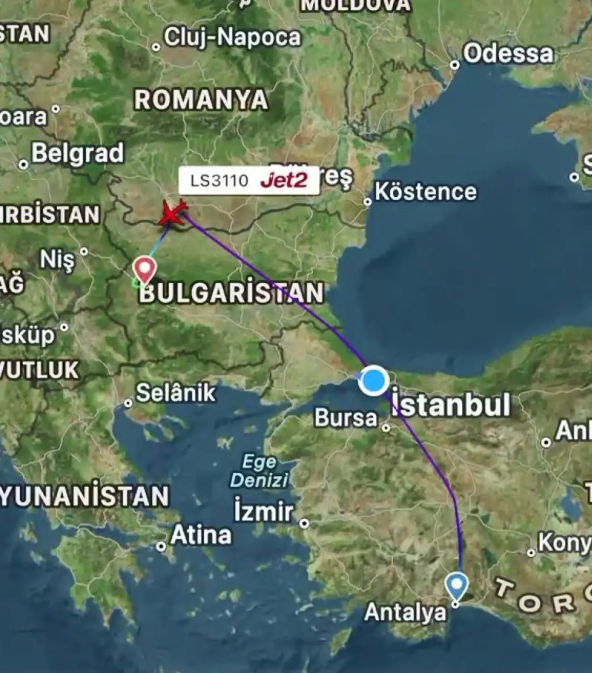 Uçakta panik: Pilot “Çabuk gelin” diyerek yardım istedi!