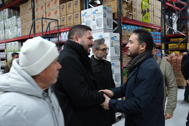 Uşak’ta Asgross Market 2. Şubesi Görkemli Bir Açılışla Hizmete Girdi