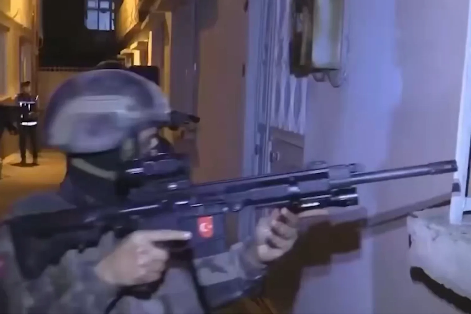 24 ilde dolandırıcılık operasyonu: 1 milyar TL'lik vurgunda 224 gözaltı!