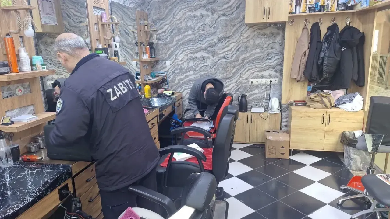 Akçaabat'ta belediye ekipleri düğmeye bastı: Hijyen denetimi başlatıldı