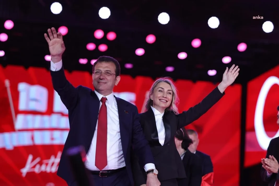 Almanya’da İmamoğlu çiftine Özgürlük Savaşçısı ödülü