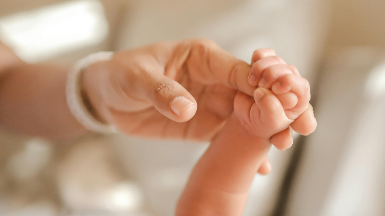 Annelik ödeneği süresi uzatıldı: Sağlık kurumuna başvurmaya gerek kalmayacak