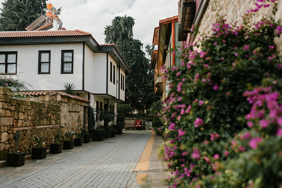 Avrupa'da lüks konut patlaması: fiyat artışını hangi şehirler sürükledi
