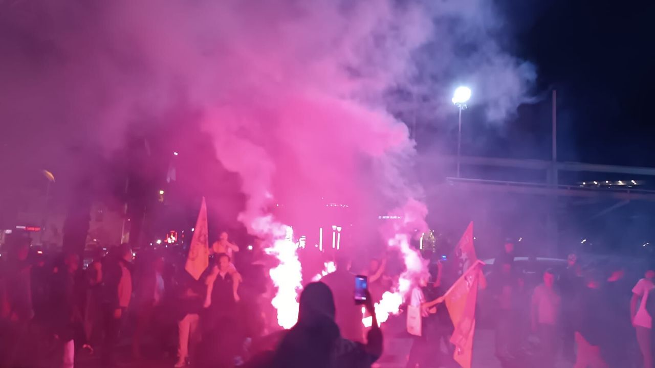 Aydın sarı kırmızıya büründü! Galatasaray’ın 26. şampiyonluğu coşkuyla kutlandı