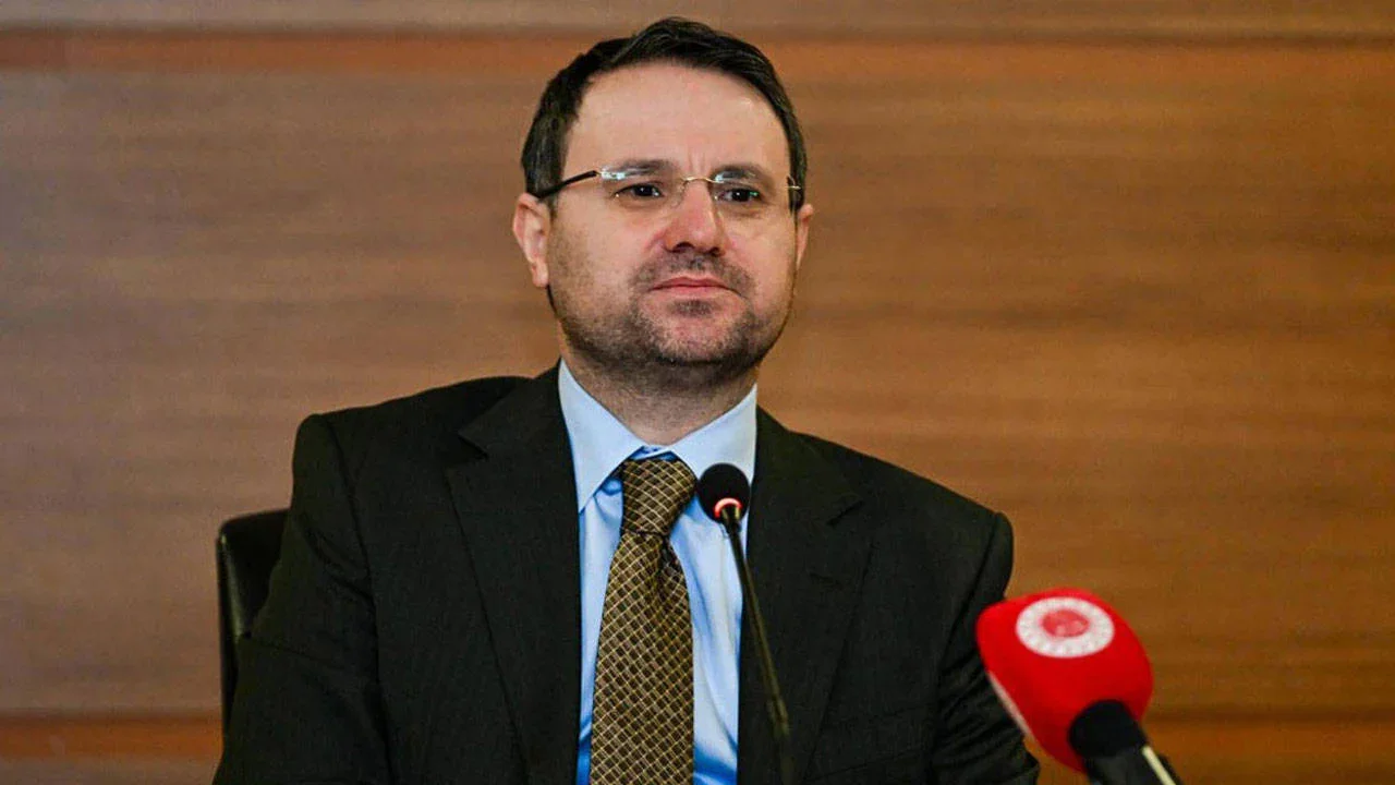 Bakan Gürlek: Yeni anayasa zorunluktur!