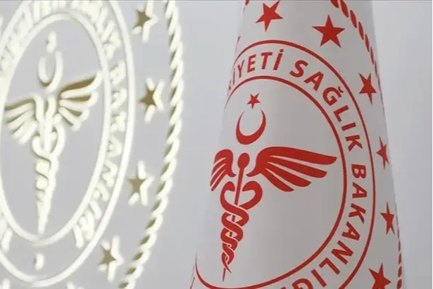 Bakanlık açıkladı! Hantavirüslü gemideki 3 Türk yurda getiriliyor