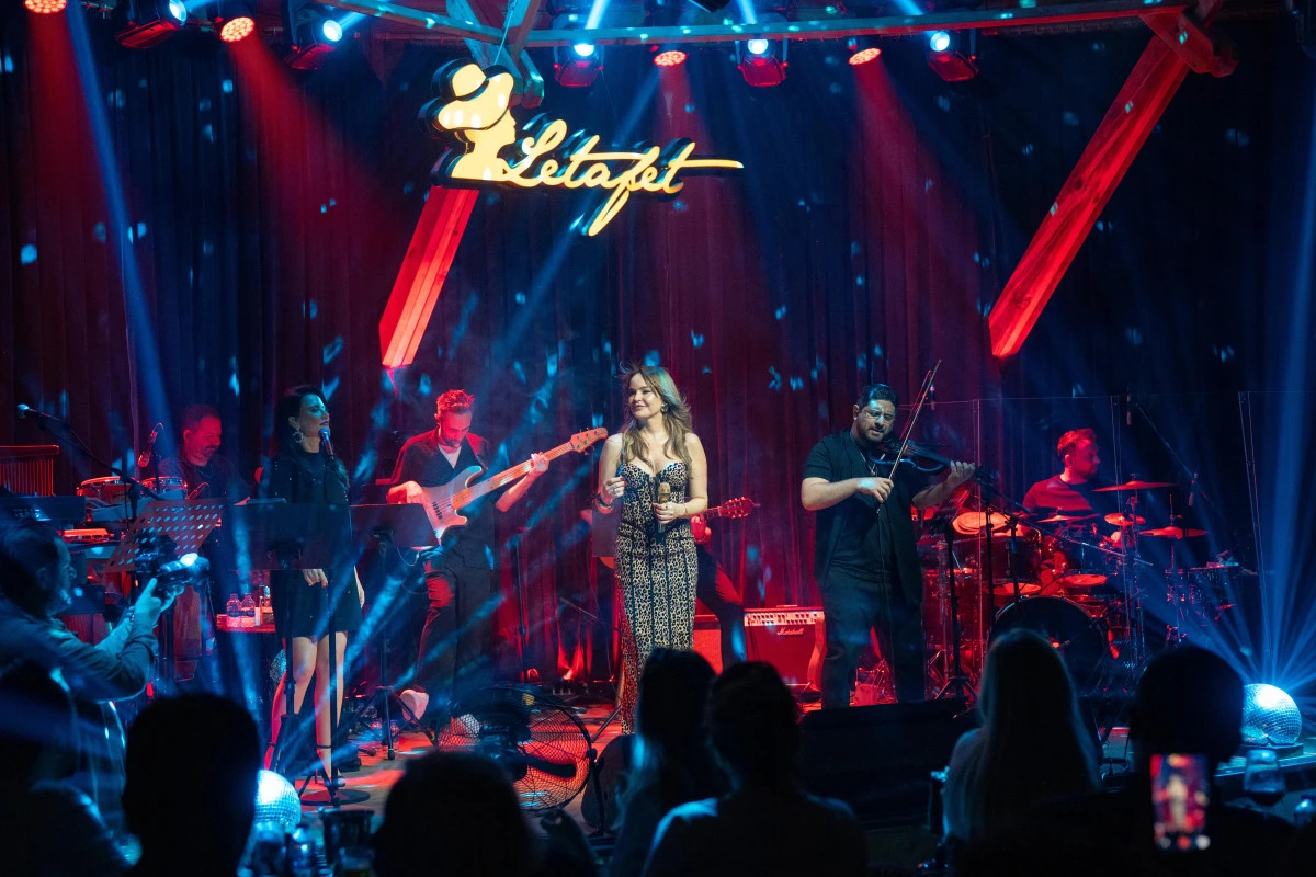 Bengü, Merit Park Hotel Letafet Sahnesi'nde Unutulmaz Bir Geceye İmza Attı