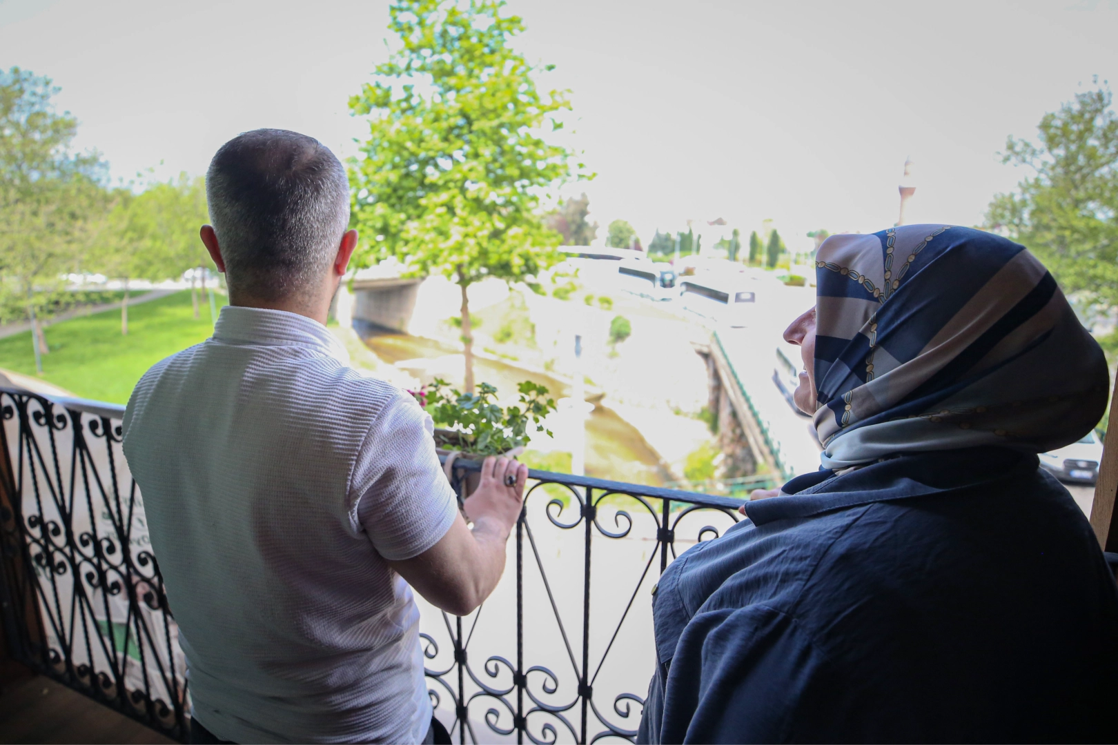 Bursa'da uyuşturucudan kurtulan gençten annesine 'Anneler Günü' hediyesi