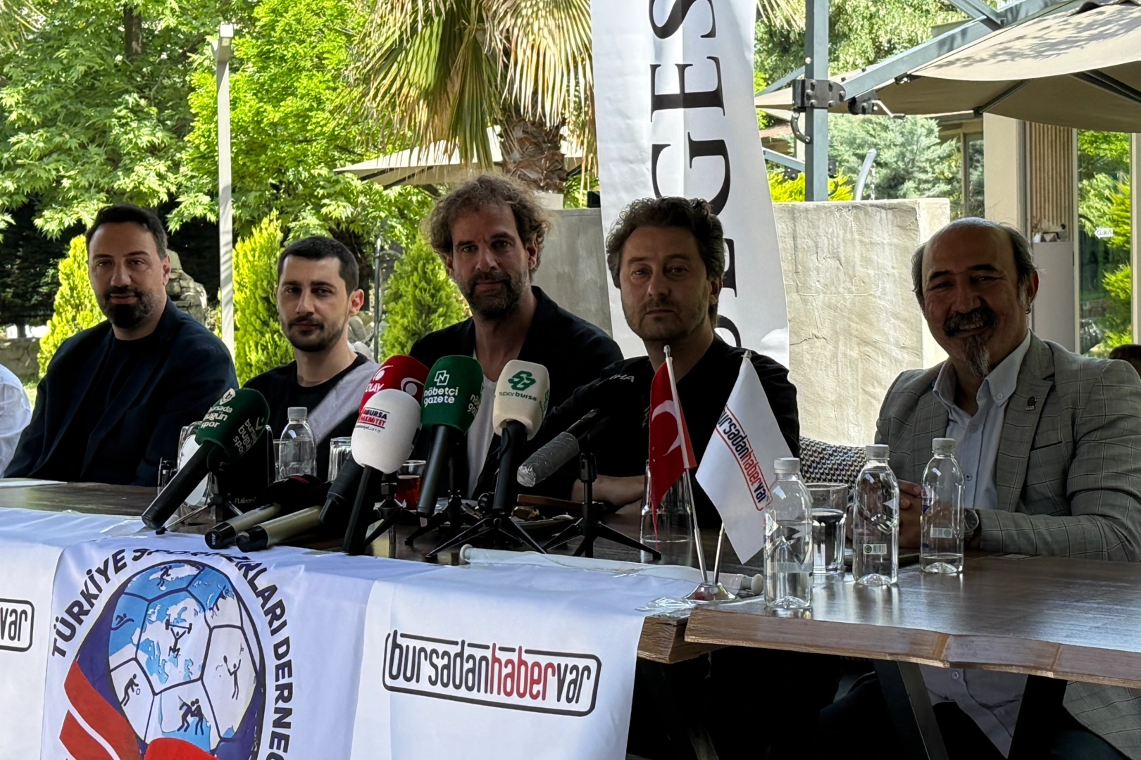 Bursaspor Basketbol Başkanı Sezer Sezgin’den dikkat çeken açıklamalar!