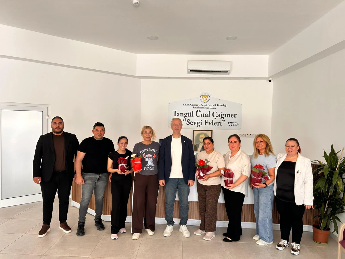 Çalışma Bakanı Hasipoğlu'ndan Anneler Günü’nü ziyareti