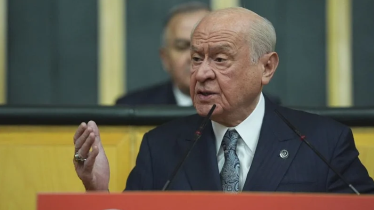 Devlet Bahçeli’den Galatasaray’a şampiyonluk tebriği