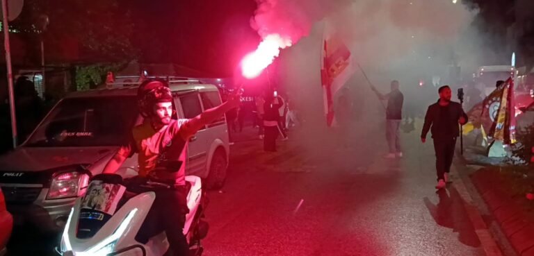 Edirne’de sarı-kırmızı gece!
