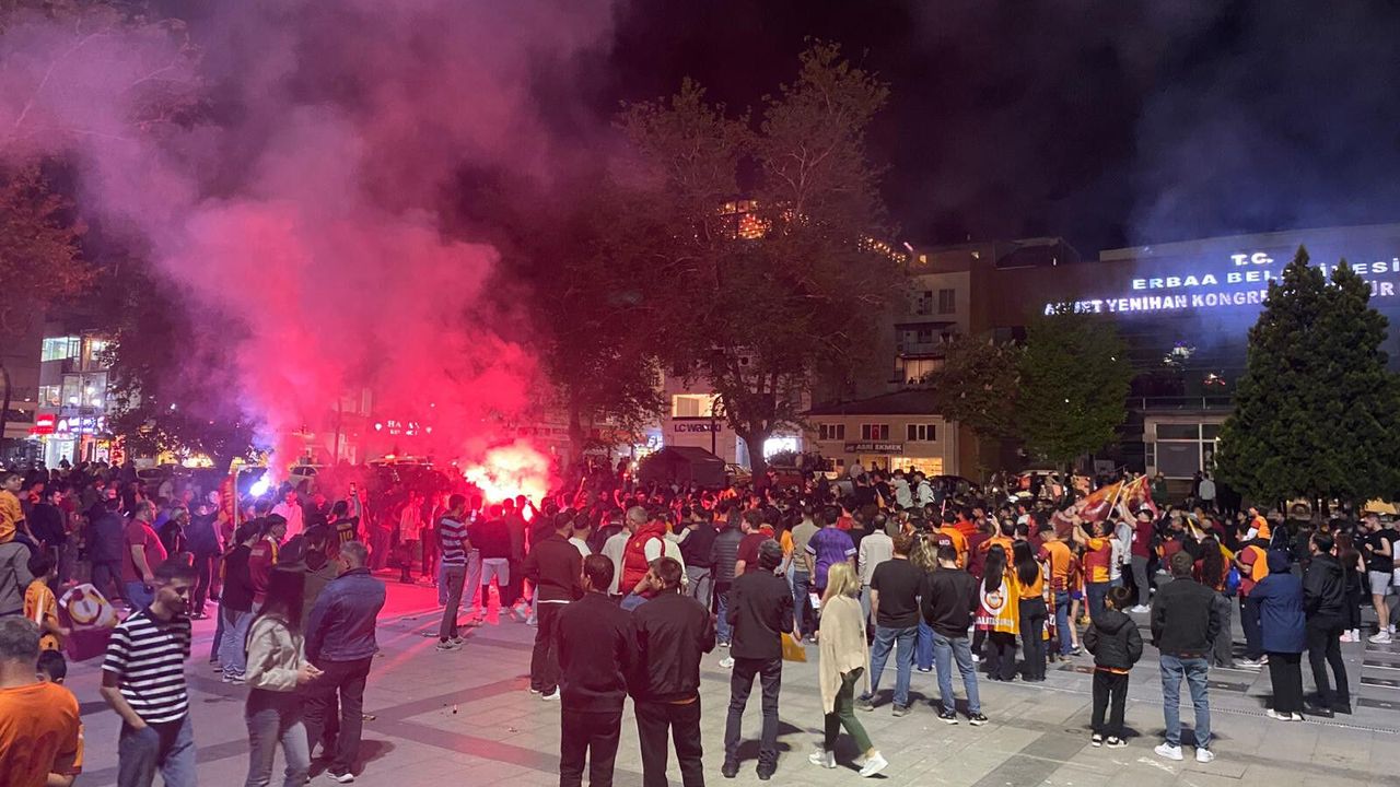 Erbaa’da Galatasaray'ın şampiyonluğu kutlandı