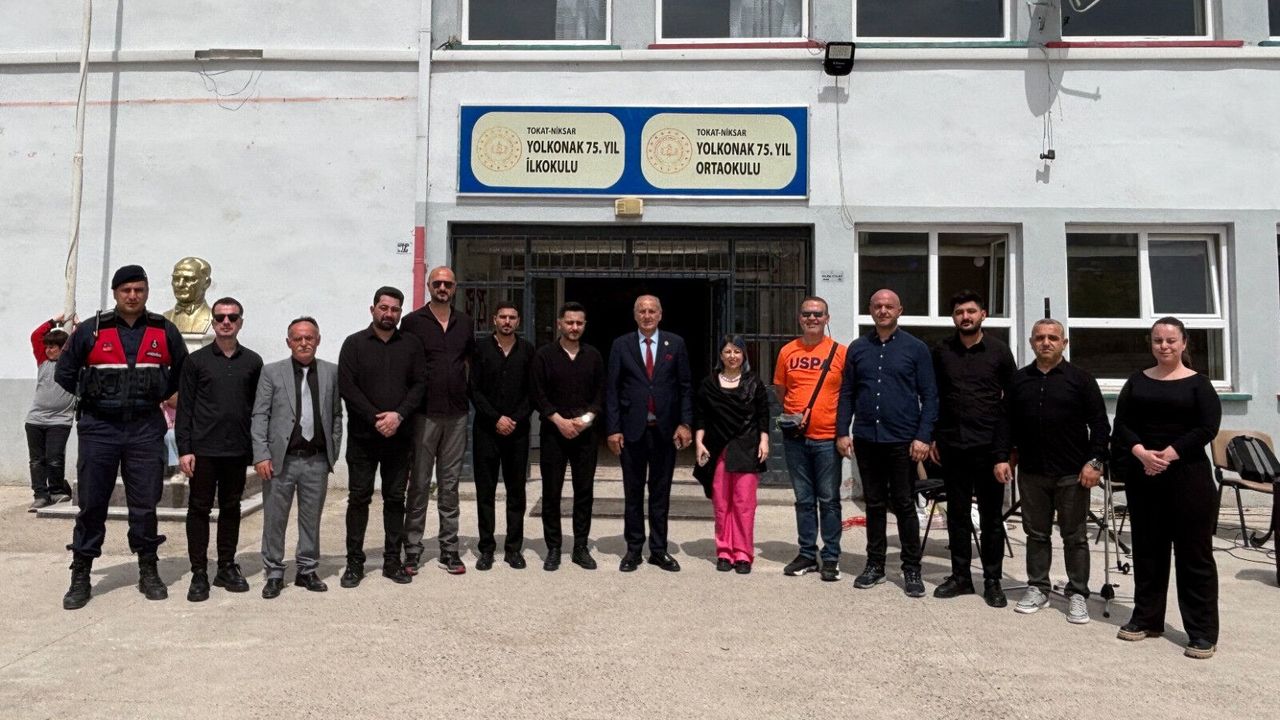 “Her Okul Bir Sahne” Projesi Çocuklara Moral Oldu