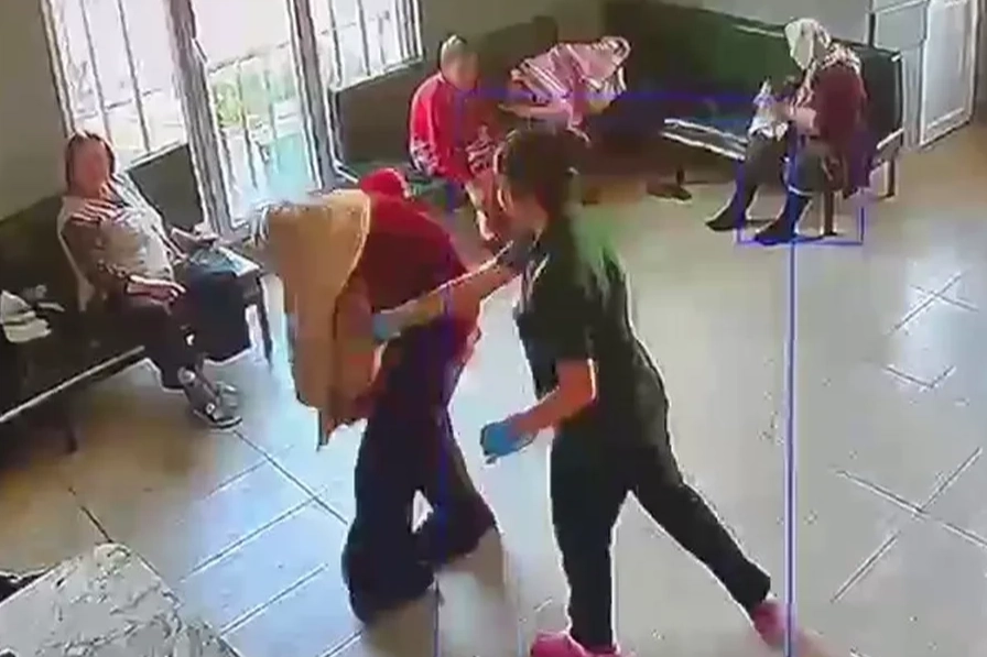 Huzurevinde şiddet iddiası: Kamera görüntüleri ortaya çıktı!