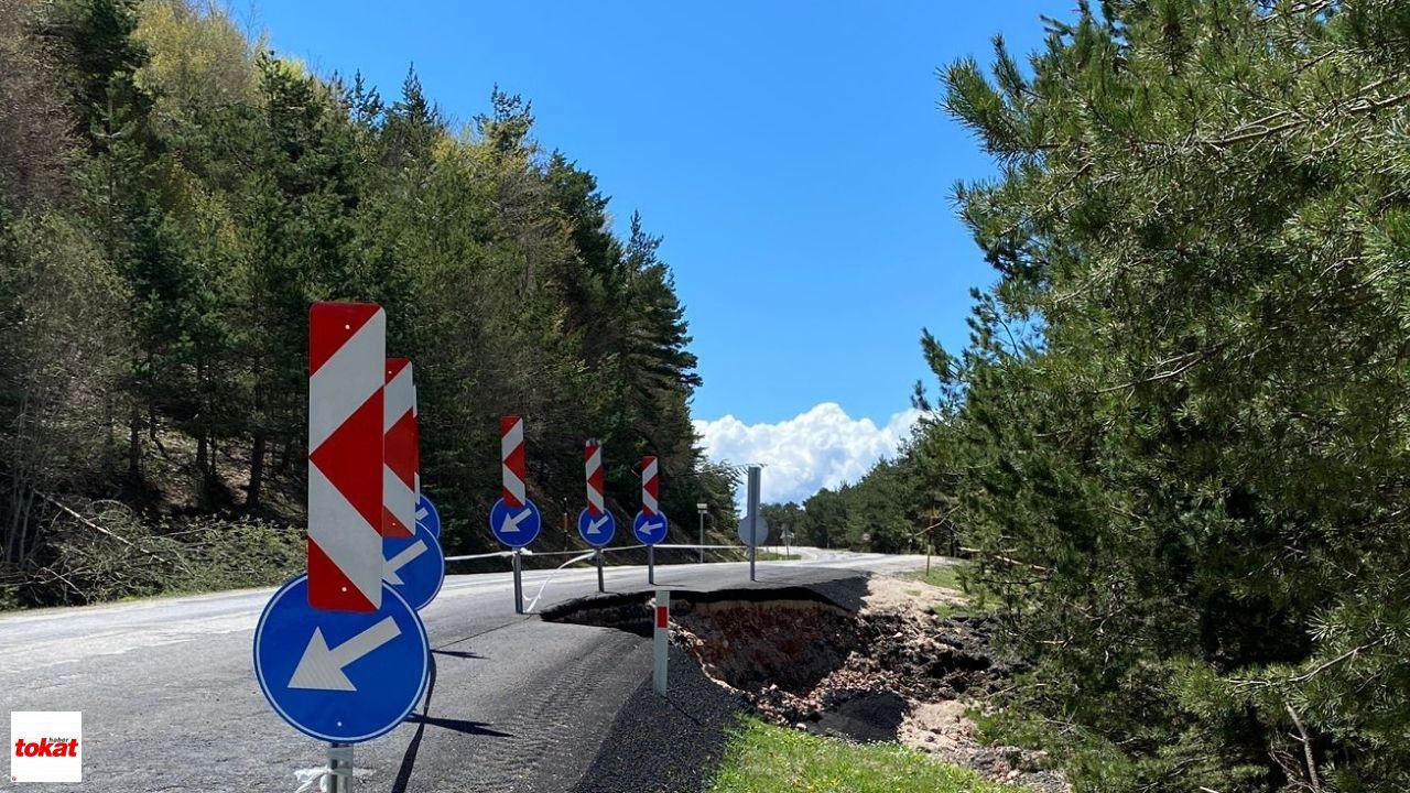 Niksar-Ordu yolunda heyelan krizi: 45 gündür çözüm bekliyor