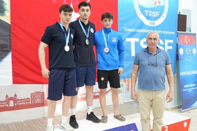 Olimpik Havuz’da 7 Türkiye rekoru