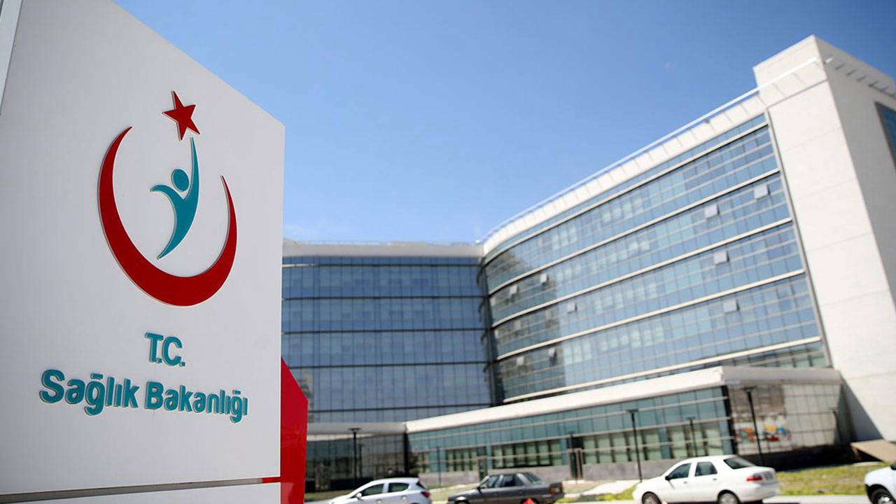 Sağlık Bakanlığı'ndan 'Hantavirüs' açıklaması: Gemideki 3 kişi Türkiye'ye getiriliyor, karantinaya alınacaklar