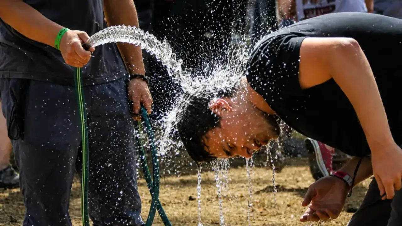 Almanya'da hafta sonu hava sıcaklığı 40 dereceye kadar çıkabilir