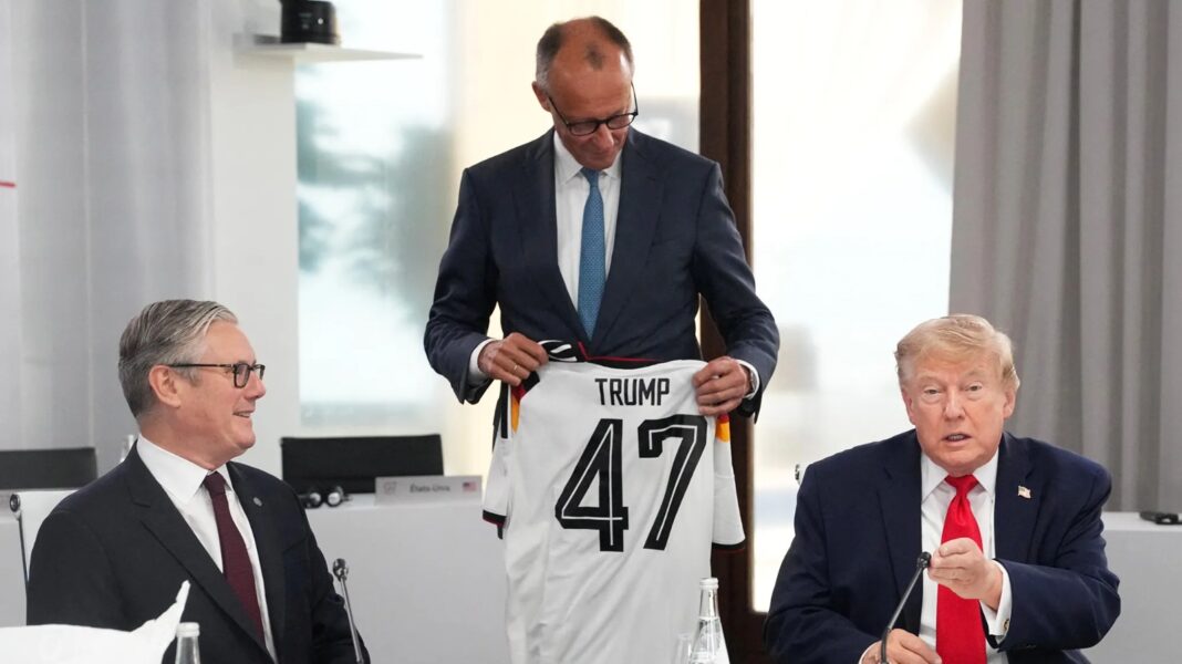 Başbakan Merz’den Trump’a Alman milli takım forması