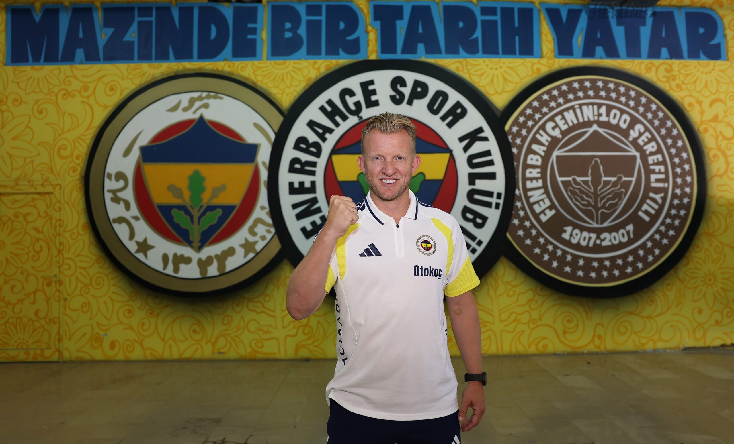 Dirk Kuyt: Geri döndüğüm için gurur duyuyorum
