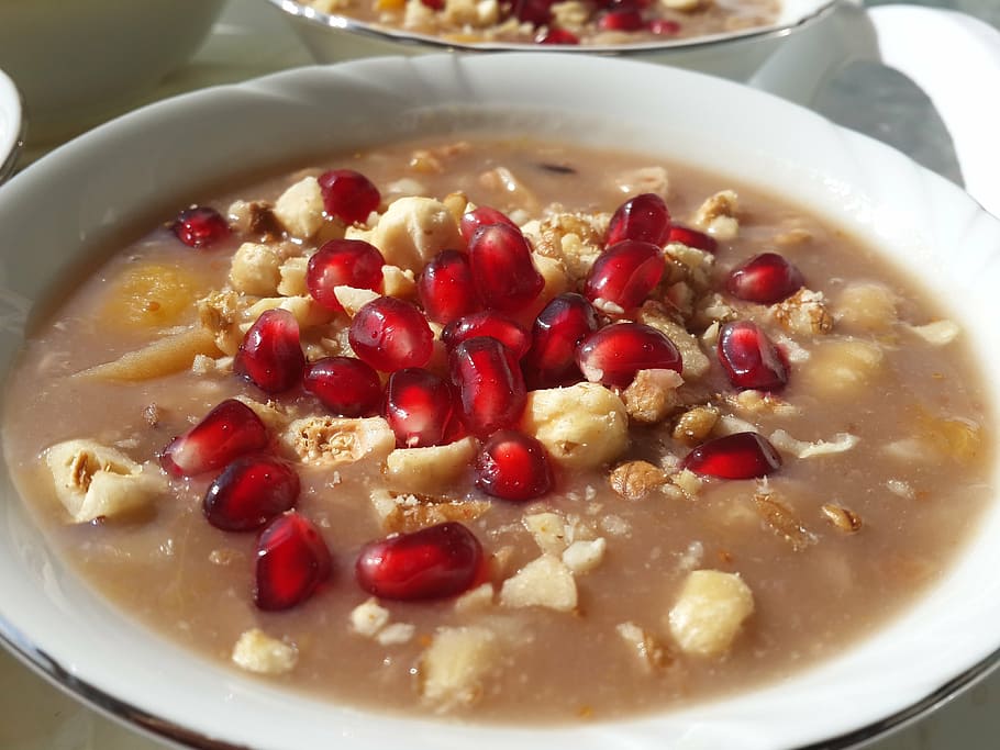 Dünyanın en eski tatlısı: Aşure