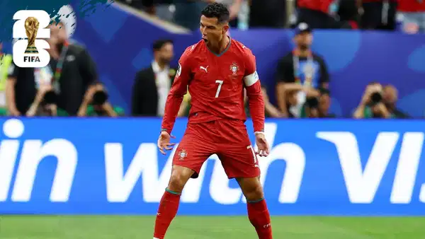 Özbekistan karşısında ağları havalandırdı: Cristiano Ronaldo adını Dünya Kupası tarihine yazdırdı