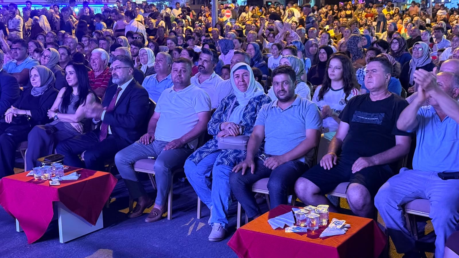 Sümer Ezgü Serik’te 100. Yıl Konserinde Sahnede