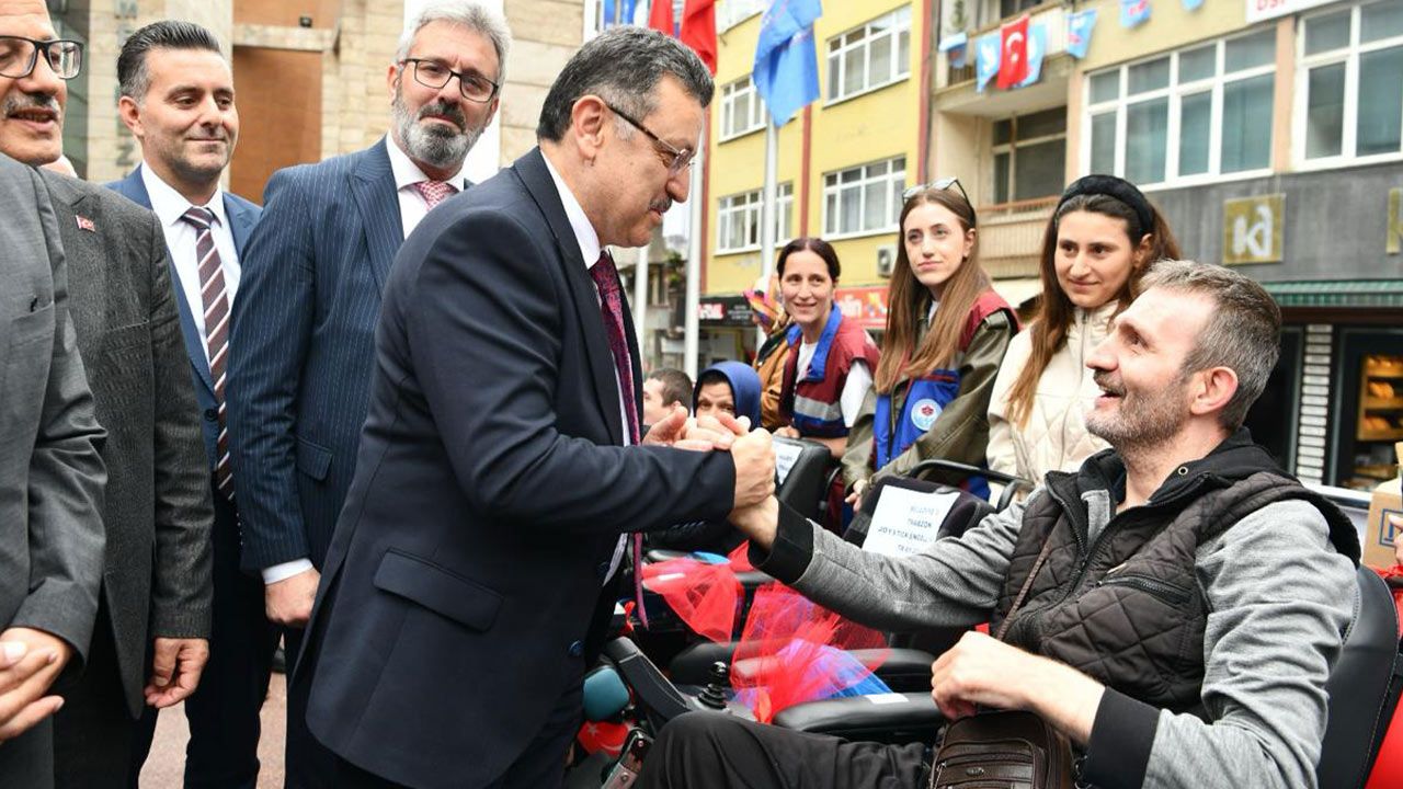 Trabzon sosyal belediyecilikte Türkiye'ye örnek oldu! 400 bin kişiye kesintisiz hizmet