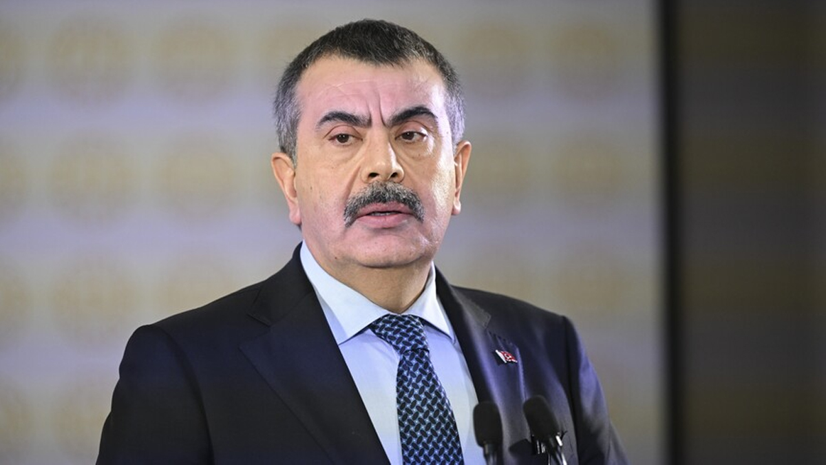 Yeni müfredatla sınav sistemi değişecek mi? Bakan Tekin iddialara son noktayı koydu