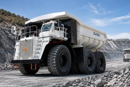 25 dakikada yüzde 80 şarj olan dünyanın en büyük elektrikli kamyonu yollara çıktı 25 dakikada yüzde 80 şarj olan dünyanın en büyük elektrikli kamyonu yollara çıktı