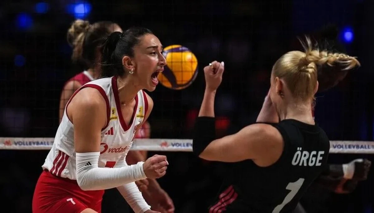 A Milli Kadın Voleybol Takımı VNL yarı finalinde