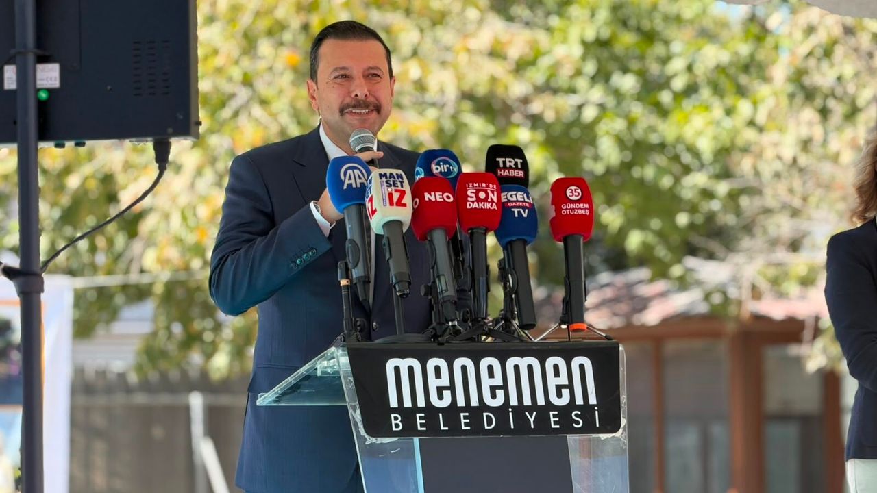 AK Partili Kaya’dan belediye başkanlarına tepki: Derdi koltuk olan bu yapı İzmir’den de düşecek!