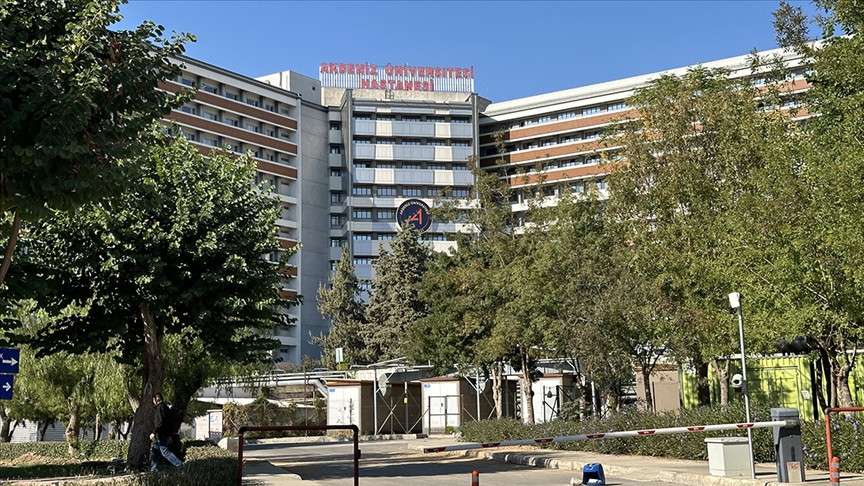 Akdeniz Üniversitesi Hastanesi binlerce yabancı hastaya umut oldu