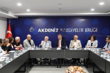 Akdeniz’de belediyeler ve Türk Böbrek Vakfı güçlerini birleştirdi